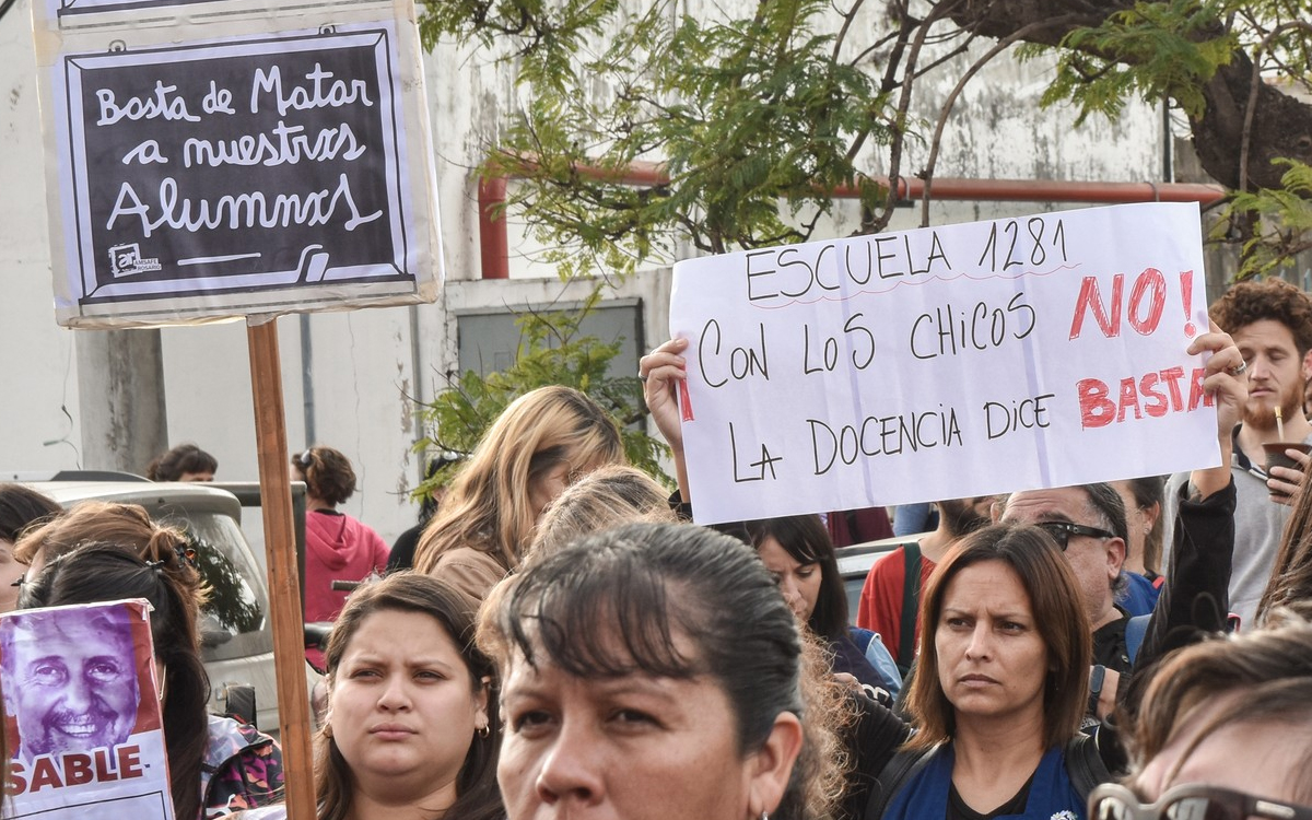 Por la violencia, docentes lanzaron un paro en escuelas públicas y ...