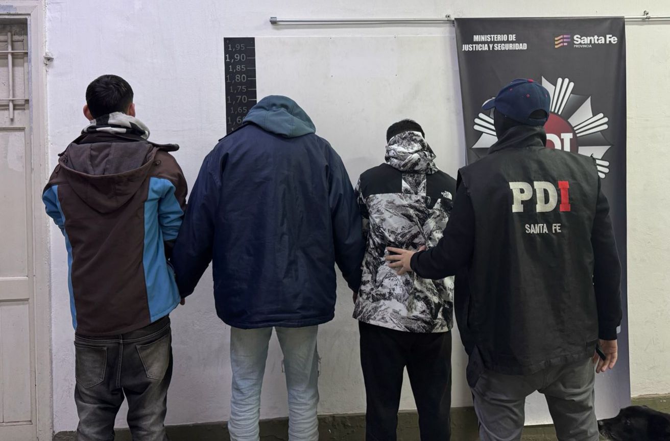 Cuatro aprehendidos y secuestro de drogas en allanamientos por ...